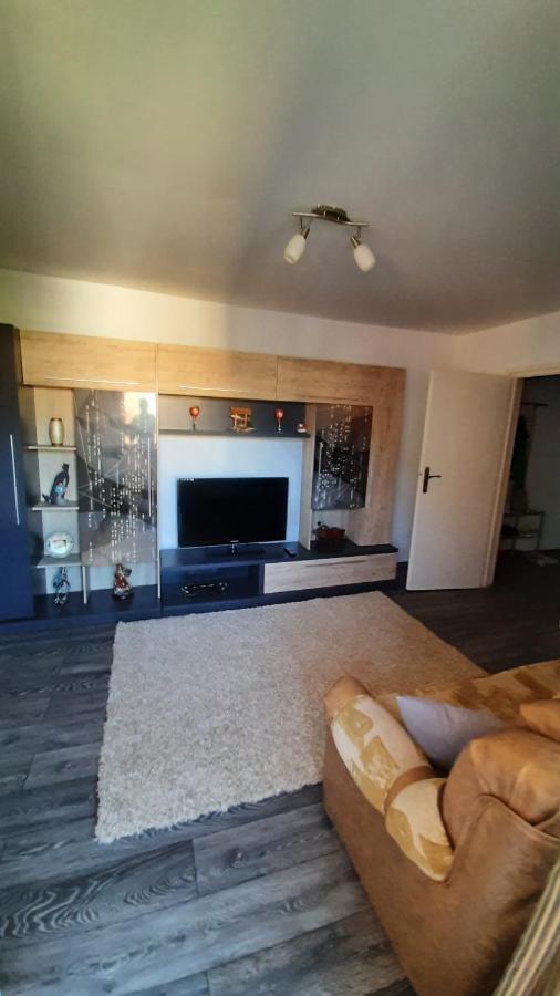 Apartament Victory Lägenhet Orşova Exteriör bild